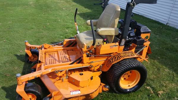 How Does a Zero Turn Mower Work?