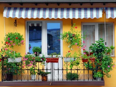 15 Inspiring Balcony Garden Ideas That are a Must!