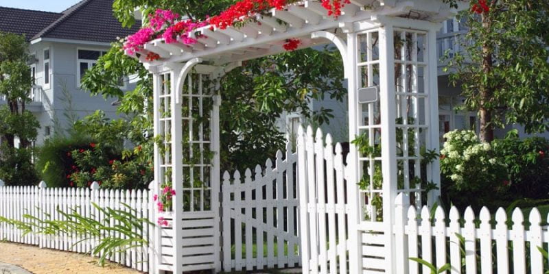 Best White Picket Fence Ideas, Designs, Pictures in 2020