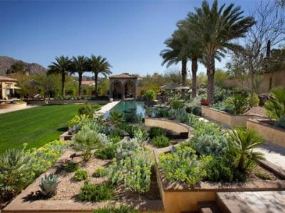 17 Effortless Yet Outstanding Desert Landscaping Ideas