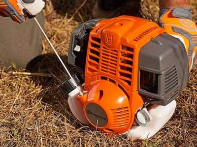 Husqvarna Straight Shaft 4-Stroke Gas String Trimmer Review