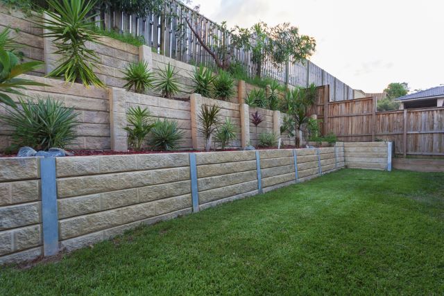 Tall Staircase Retaining Wall