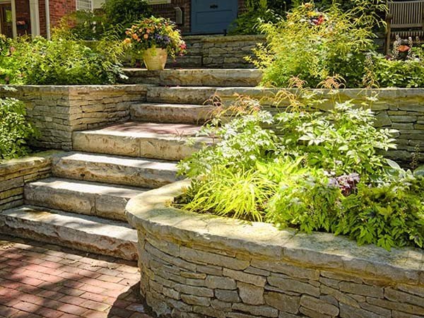 Terrace Like Retaining Wall 