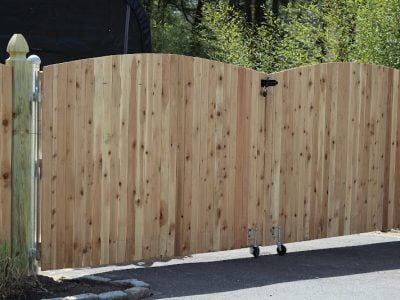 Should Your Fence Gate Swing in Or Out?