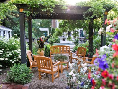 19 Small or Large Backyard Garden Ideas