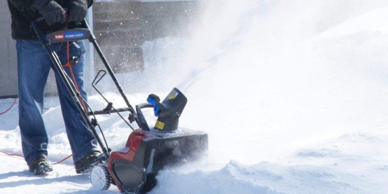 Electric Snow Blower vs. Gas Snow Blower: Which one to Choose? 