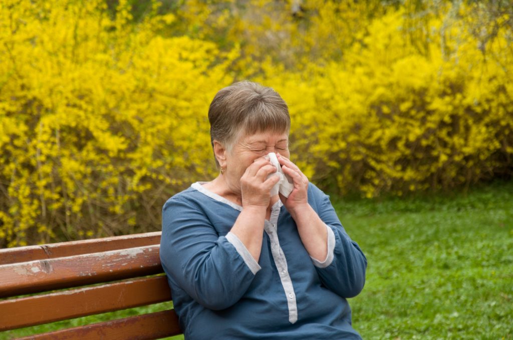 How Long Do Grass Allergies Last? - Organize With Sandy