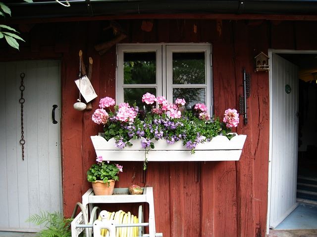 Pretty Potting Shed