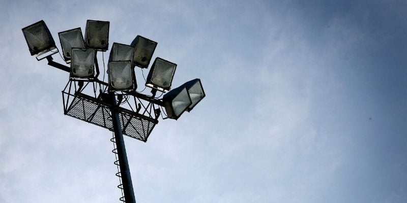 Spotlight VS Floodlight: Let us Compare and Contrast