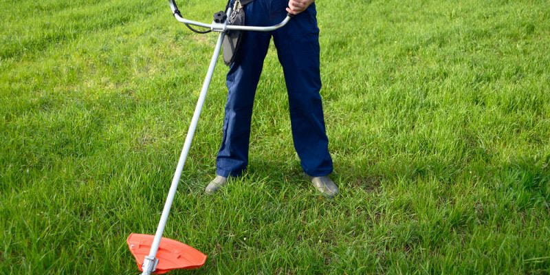 String Trimmers vs. Brush Cutters