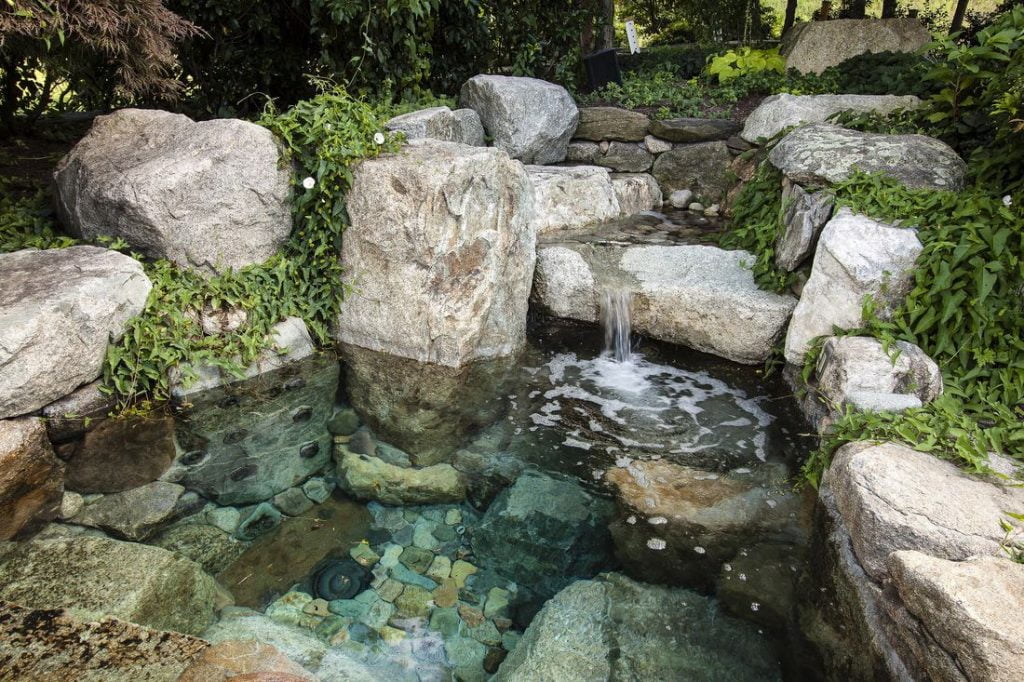 The Natural Hot Tub Design