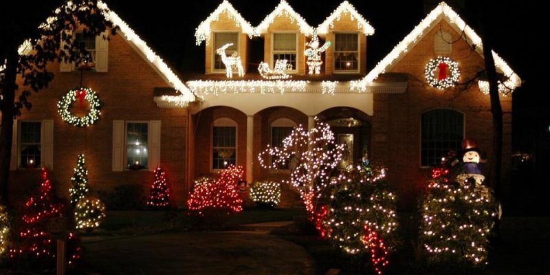 16 of the Best Outdoor Christmas Decoration Ideas