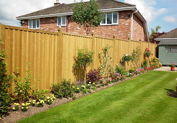 Can you build a fence without digging holes?