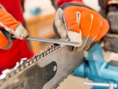 How to Sharpen A Chainsaw? 