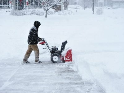 Snowblower Will not Start? Tips and Tricks to Solve Your Problem