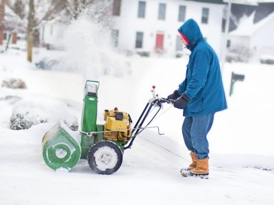 Toro vs. Honda Snowblower, Which One is Best for You?