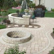 14 Eye-Catching Flagstone Patio Design ideas