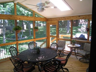 How to Make an Enclosed Patio on A Budget  