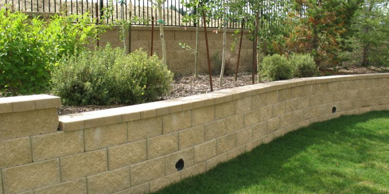 How to Stop Retaining Walls from Falling 