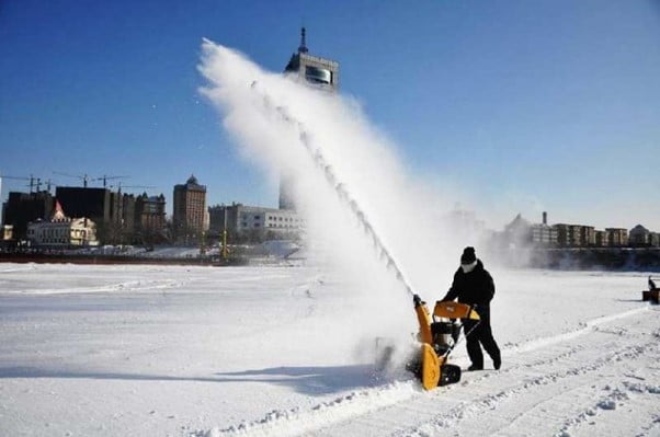 2-stage-snow-blower