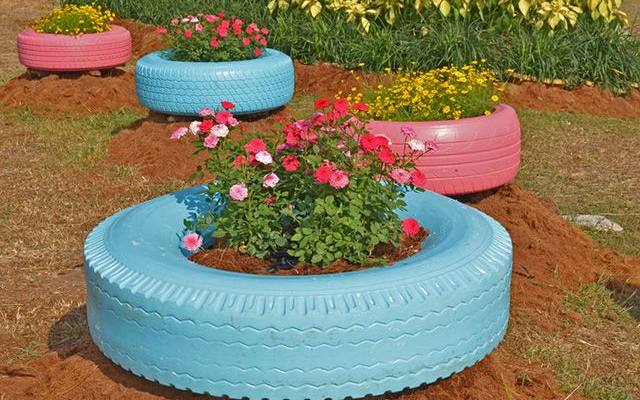 tire planter