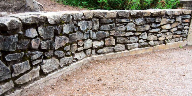 Maintaining and Repairing Your Retaining Wall: A Comprehensive Guide