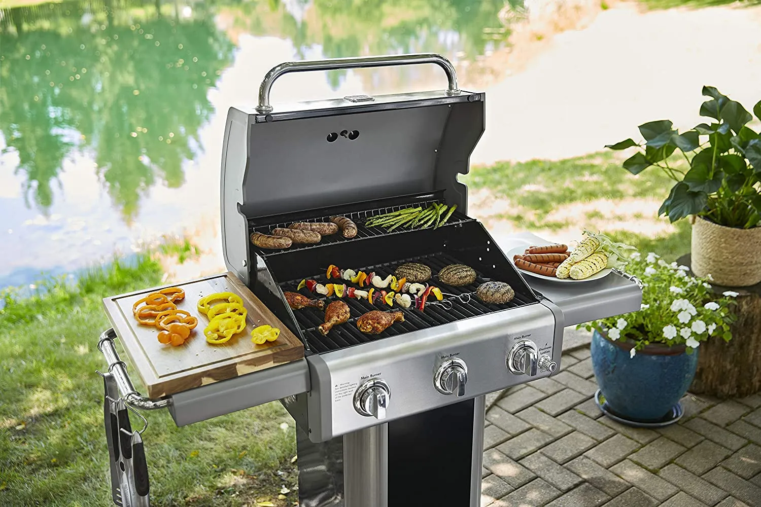 Kenmore-3-Burner-Outdoor-Patio-Gas-Grill-1