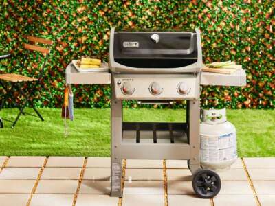 gas grill