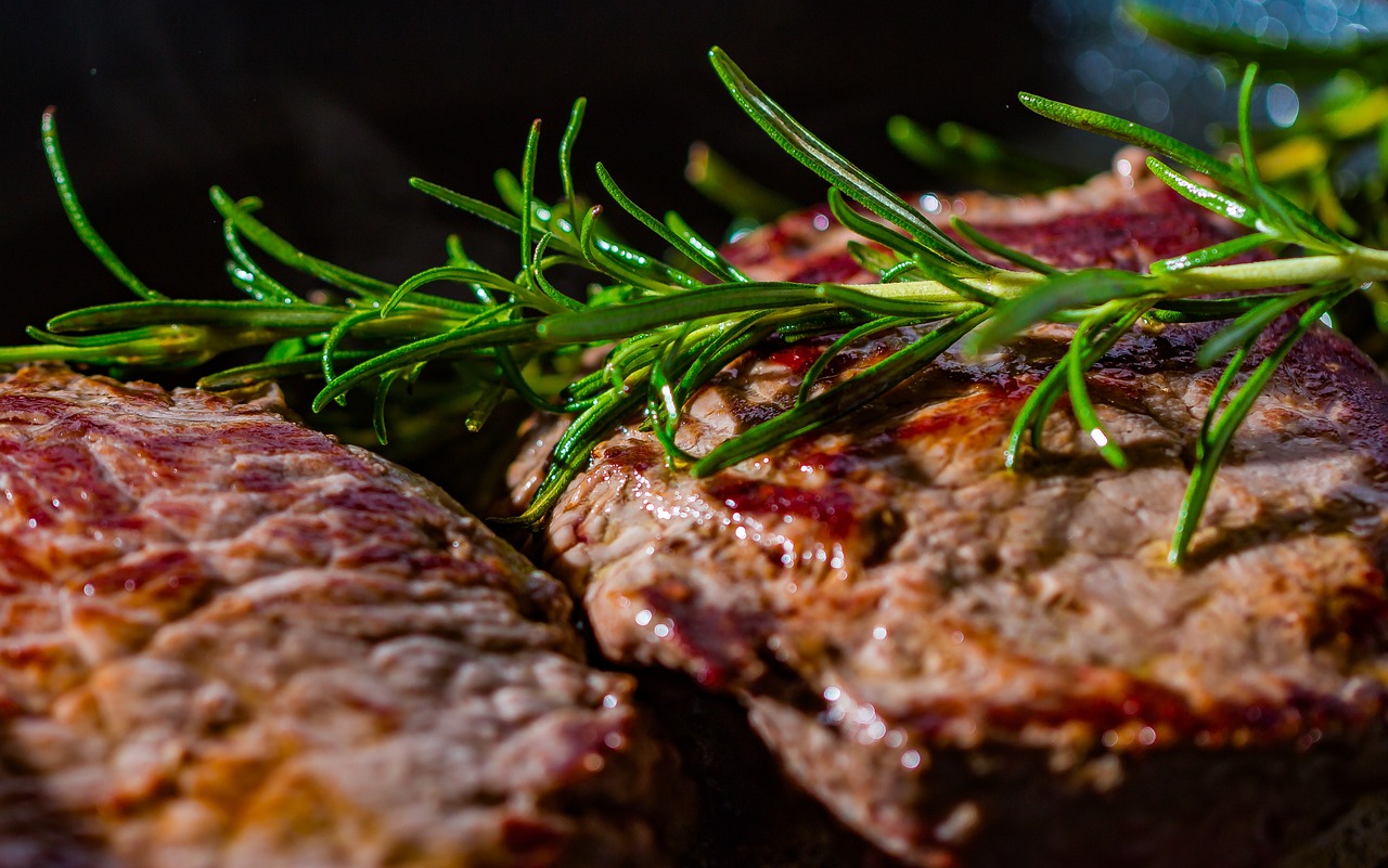 grilling steaks