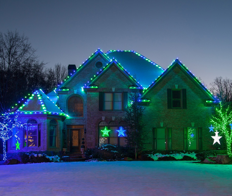 Line Your Roof with Classic Lights