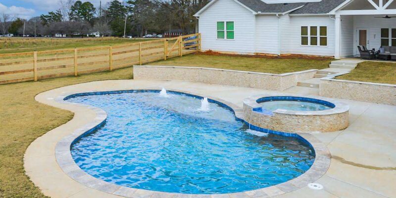 Can You Put an Inground Pool in a Small Backyard