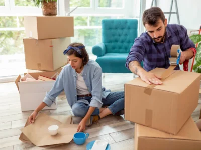 Packing the Essential Bag for Your Interstate Move